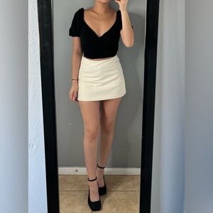 Elegant feminine classy Black Puff Sleeve faux Wrap cropped Top sz S